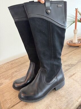 7.5 Cobb Hill Black Tall Leather & Suede boots
